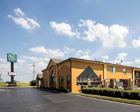 quality inn blytheville ar,Location and Accessibility